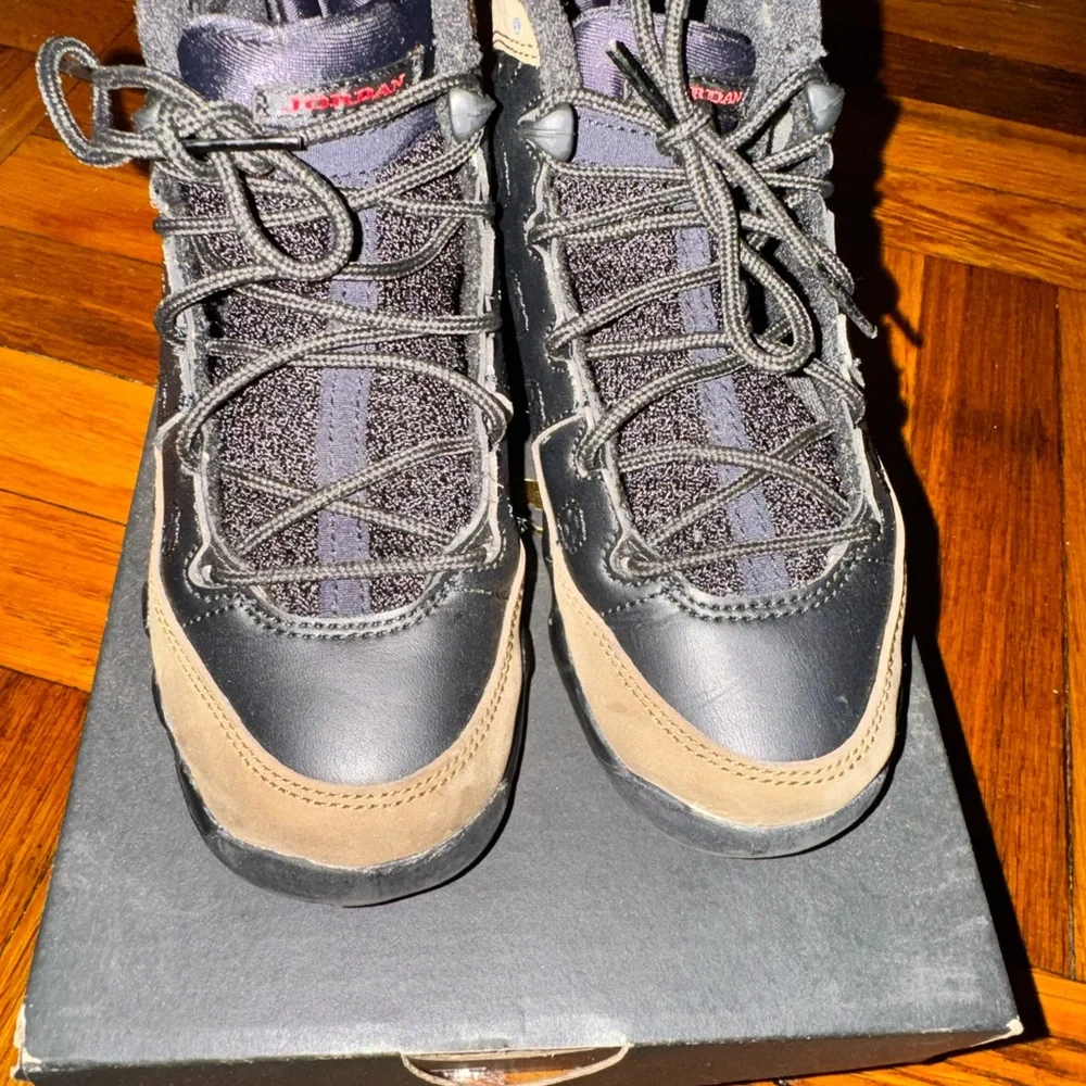 Jordan 9 Retro PS Black and Olive Sneakers - Picture 2 of 6